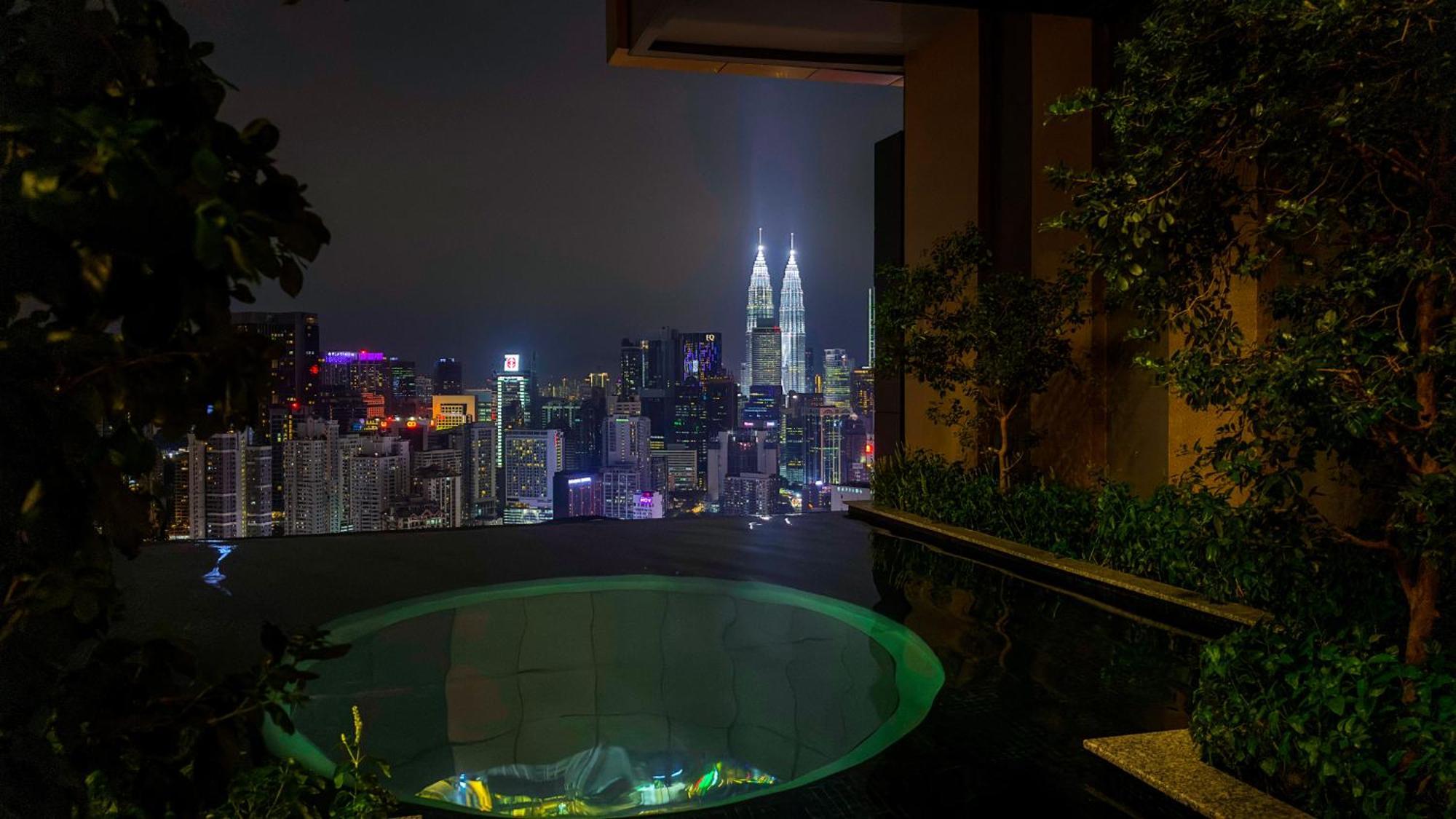 Harmony Luxury Suites At Lucentia Bukit Bintang City Center Kuala Lumpur Ngoại thất bức ảnh